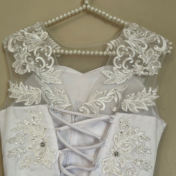 Angels White Sleeveless Scoop Neck Sundress - Picture 4 of 13